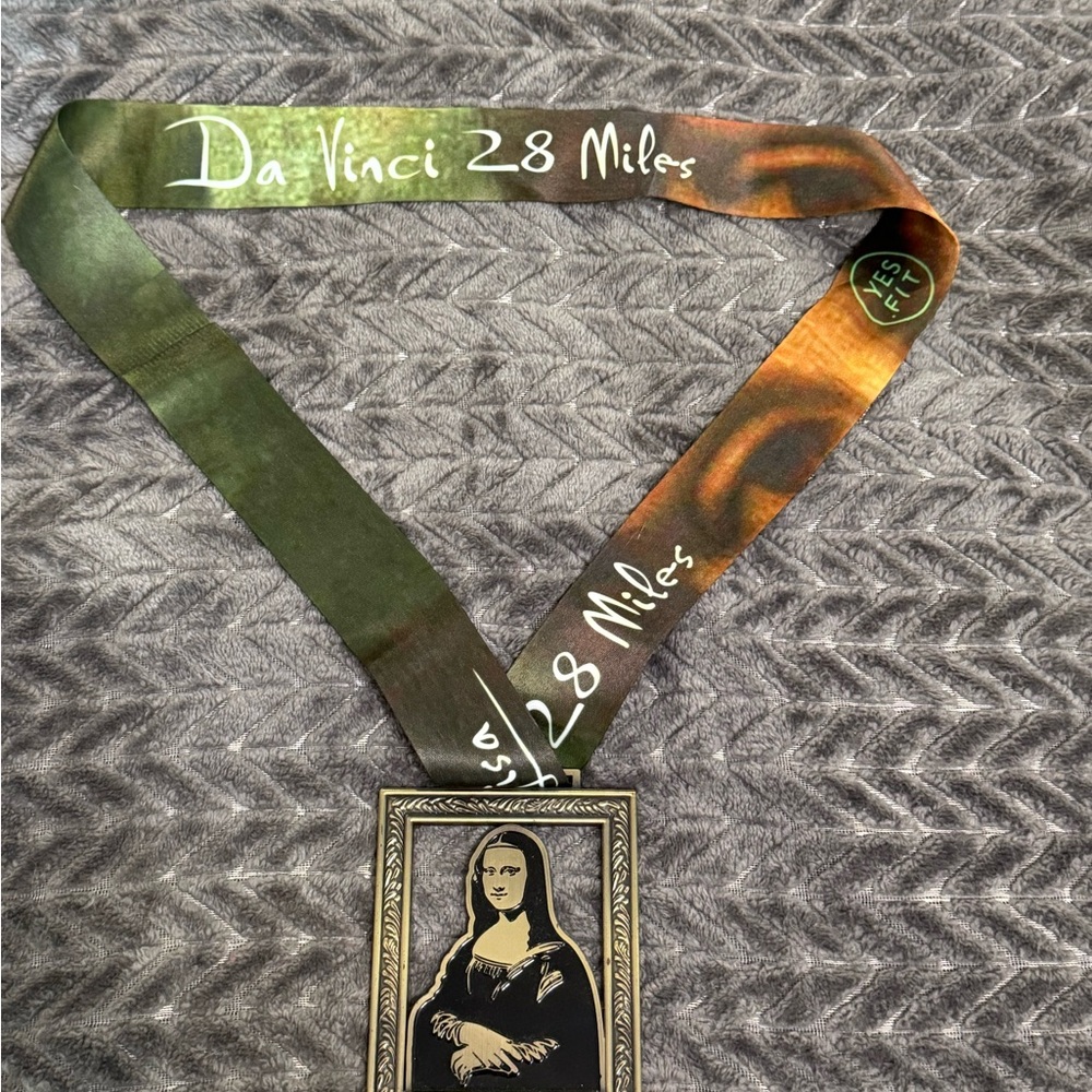 Mona Lisa Yesfit Medal